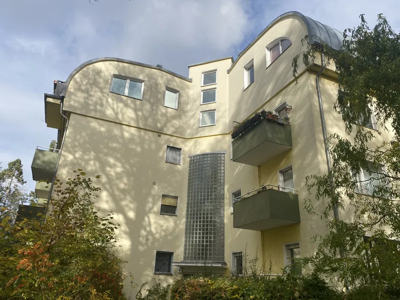 2,5-Zimmer-Hochparterrewohnung in Lankwitz – Gestalten Sie Ihr neues Zuhause selbst — photo 1